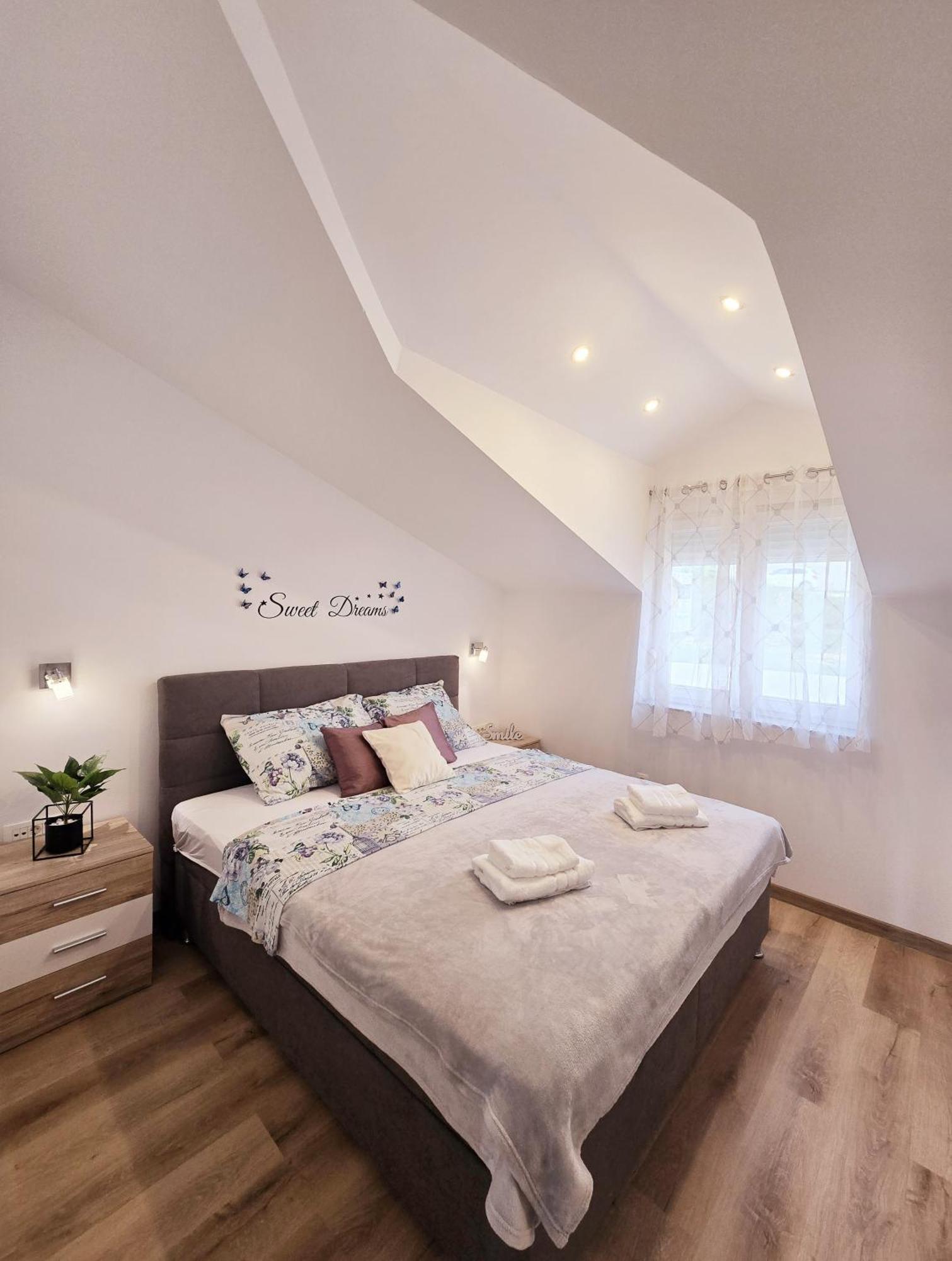 Villa Matanovi Dvori Podstrana Zewnętrze zdjęcie